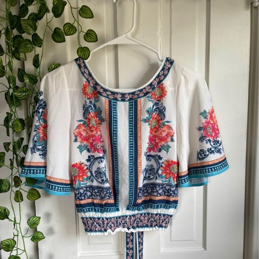 Nwot floral boho top xs